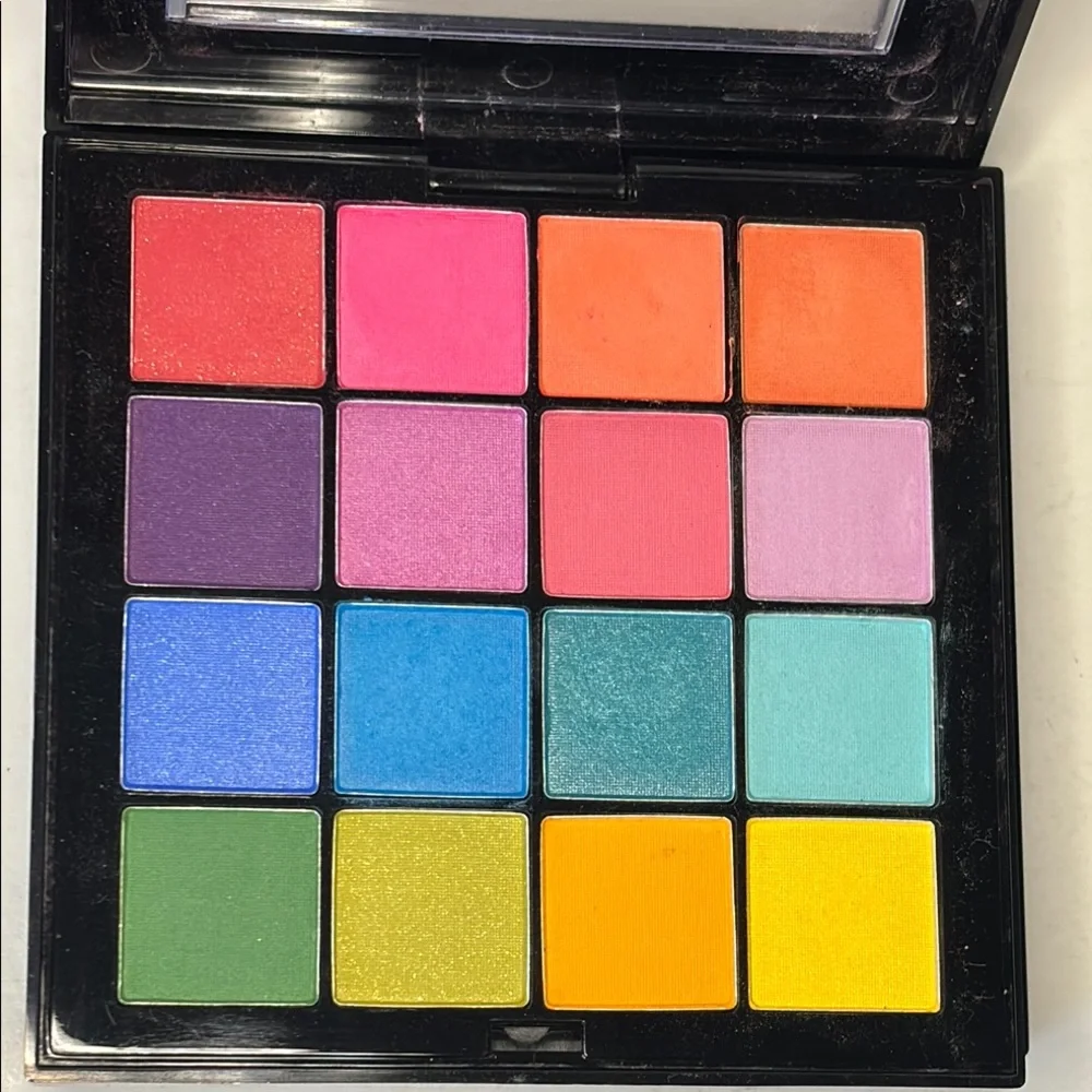 NYX Ultimate unleash your